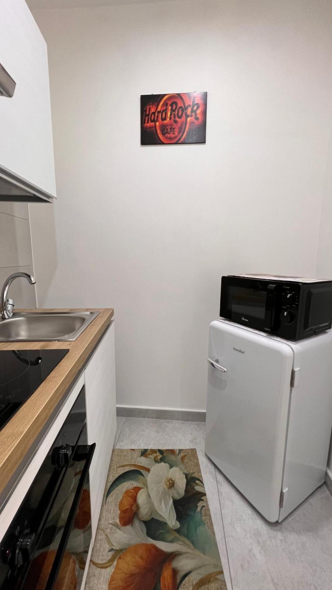 Holiday Home Number 8 Napoli Dış mekan fotoğraf