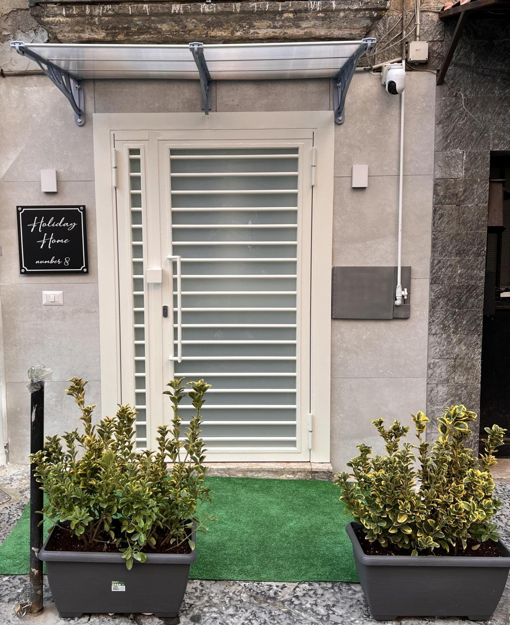 Holiday Home Number 8 Napoli Dış mekan fotoğraf